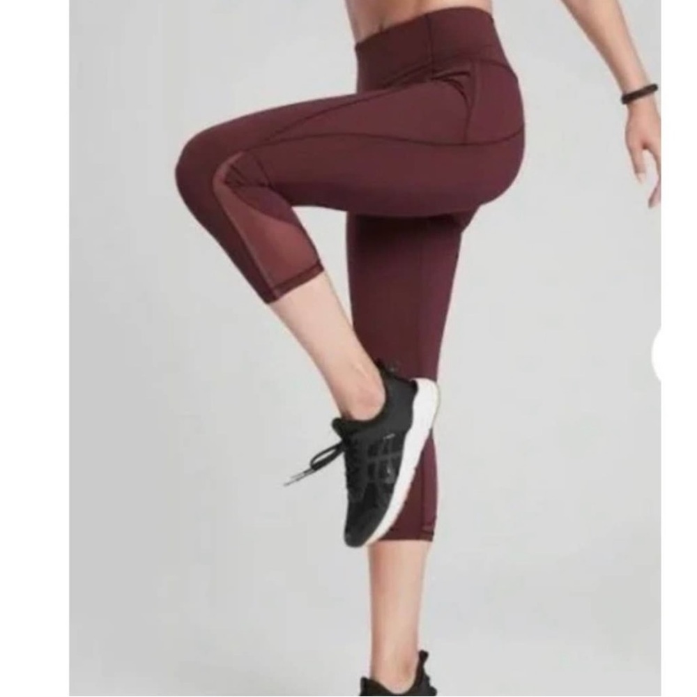 Athleta Lightning Capri - image 1